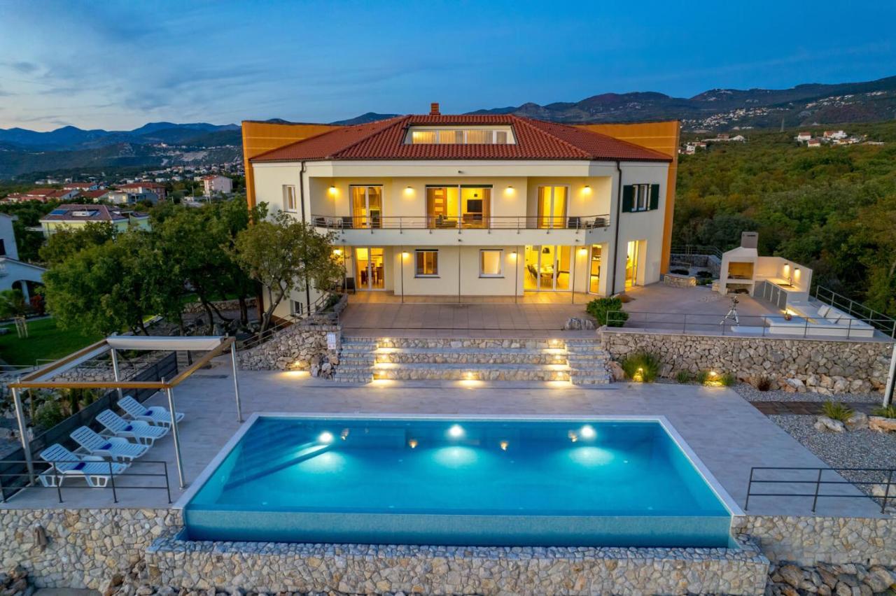 Luxury Villa Ostro With Pool & Krk Bridge View Kraljevica Esterno foto
