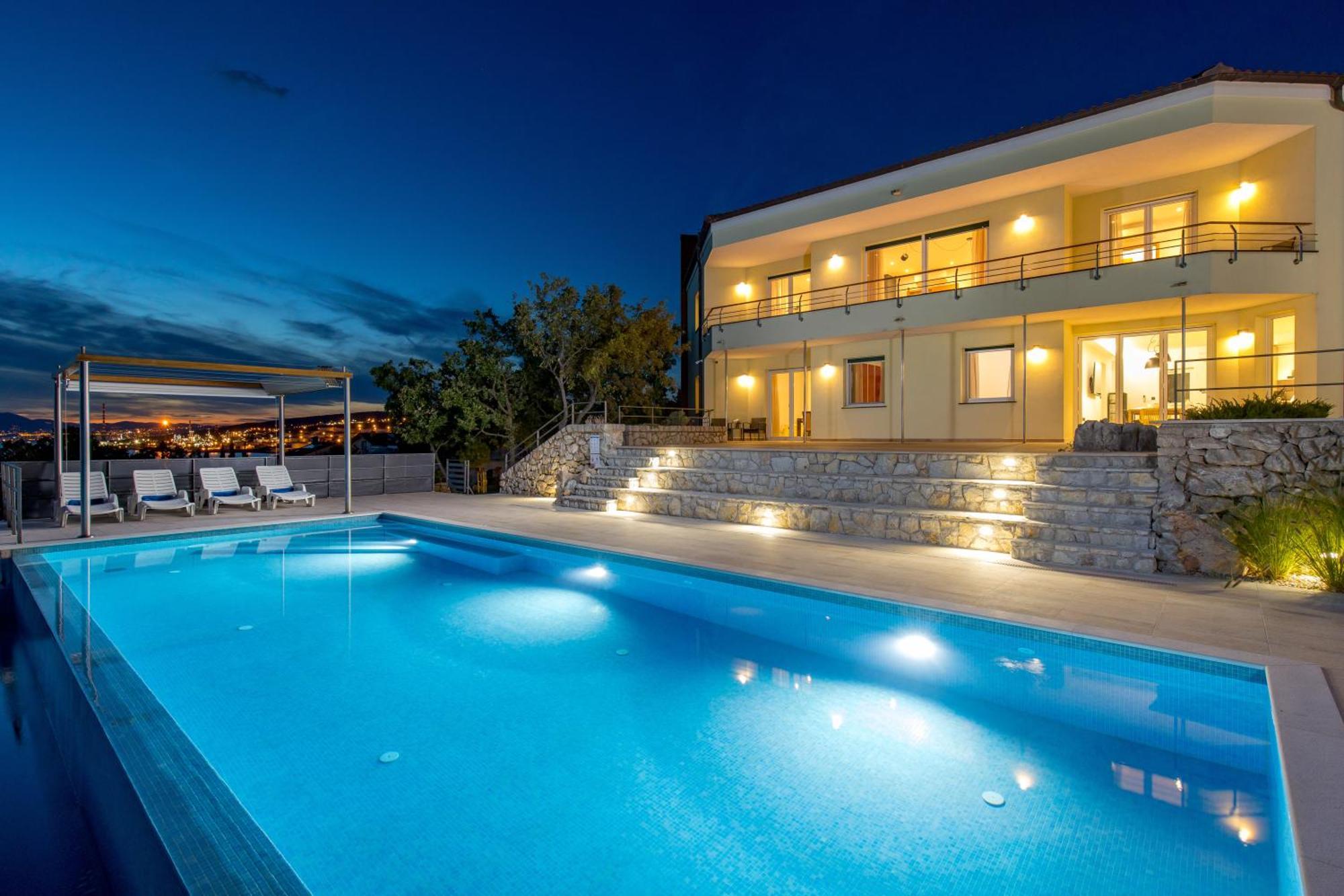 Luxury Villa Ostro With Pool & Krk Bridge View Kraljevica Esterno foto