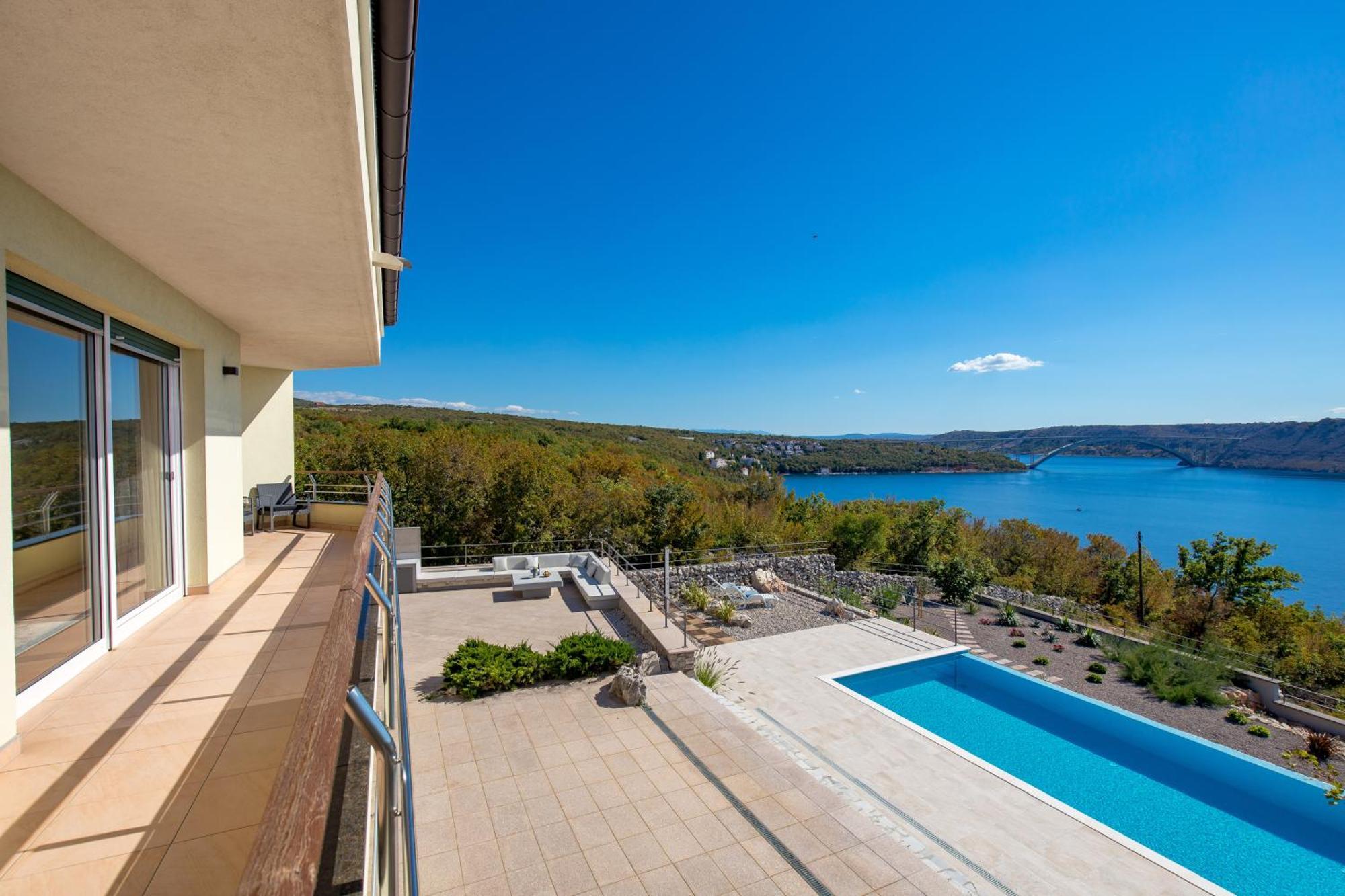 Luxury Villa Ostro With Pool & Krk Bridge View Kraljevica Esterno foto